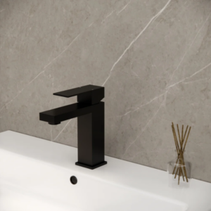 Zwarte wastafelkraan vierkant