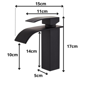 Zwarte wastafel watervalkraan