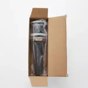 mat zwarte wastafelplug zijaanzicht