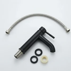 Alternative view of Curva Fonteinkraan Mat Zwart